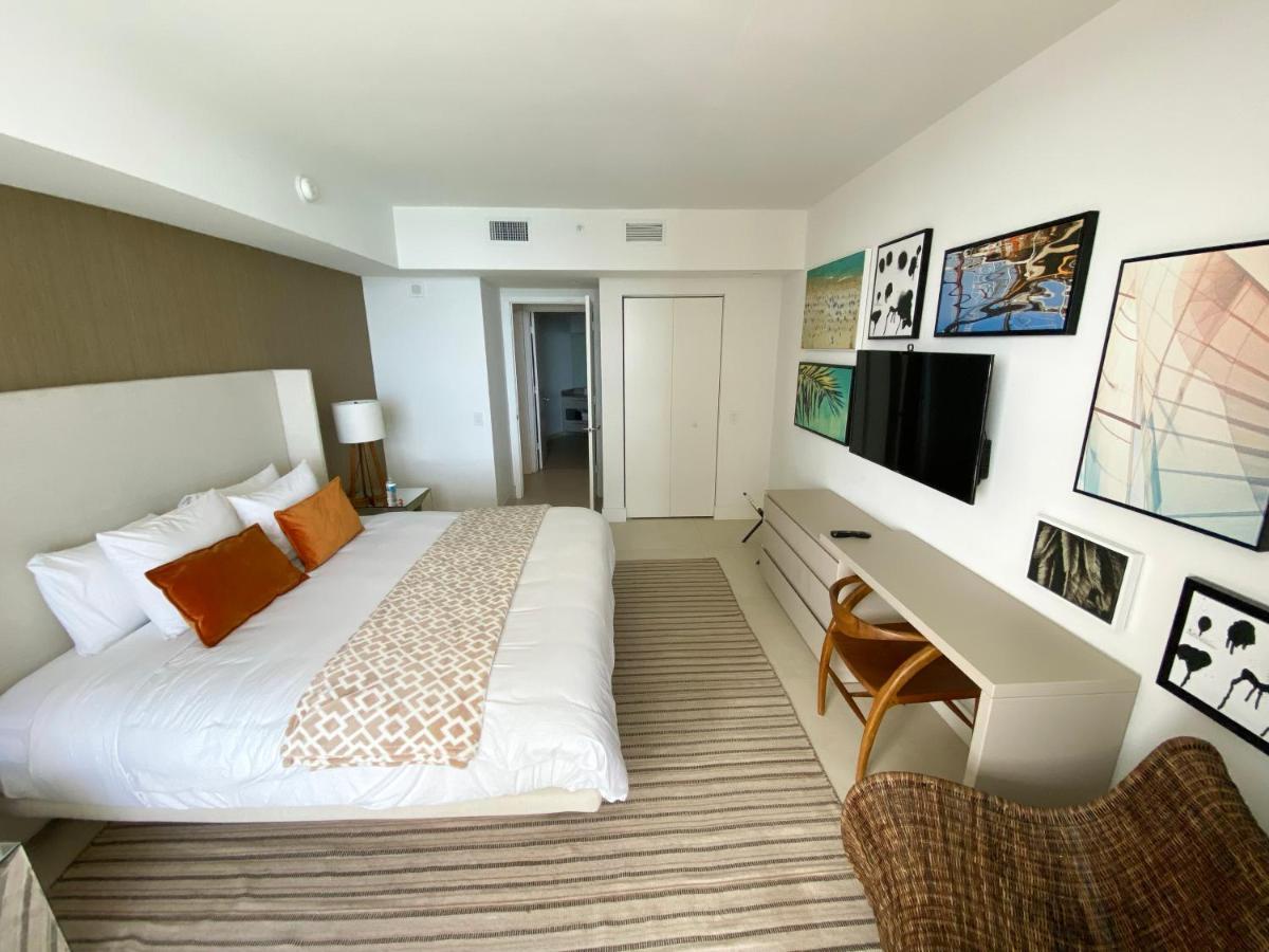 Lyfe Building - Private Apts Over The Appartement *